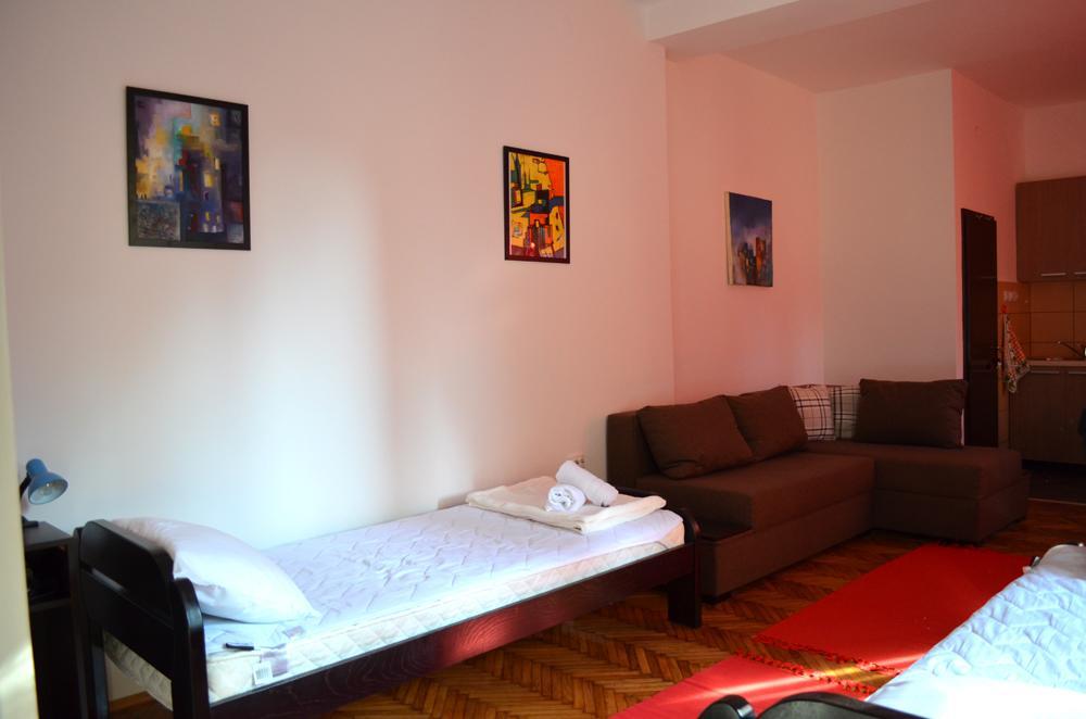 Apartmants Night Lux Ni Rum bild